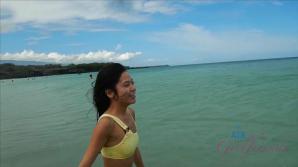 You hit the beach with Vina and she sucks your cock in the car.